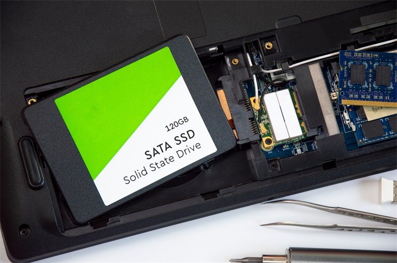 SSD firmware updates